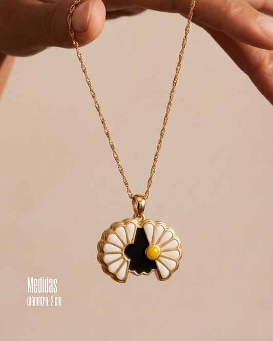 Relicario Margarita 🌼 personalizada a tu gusto