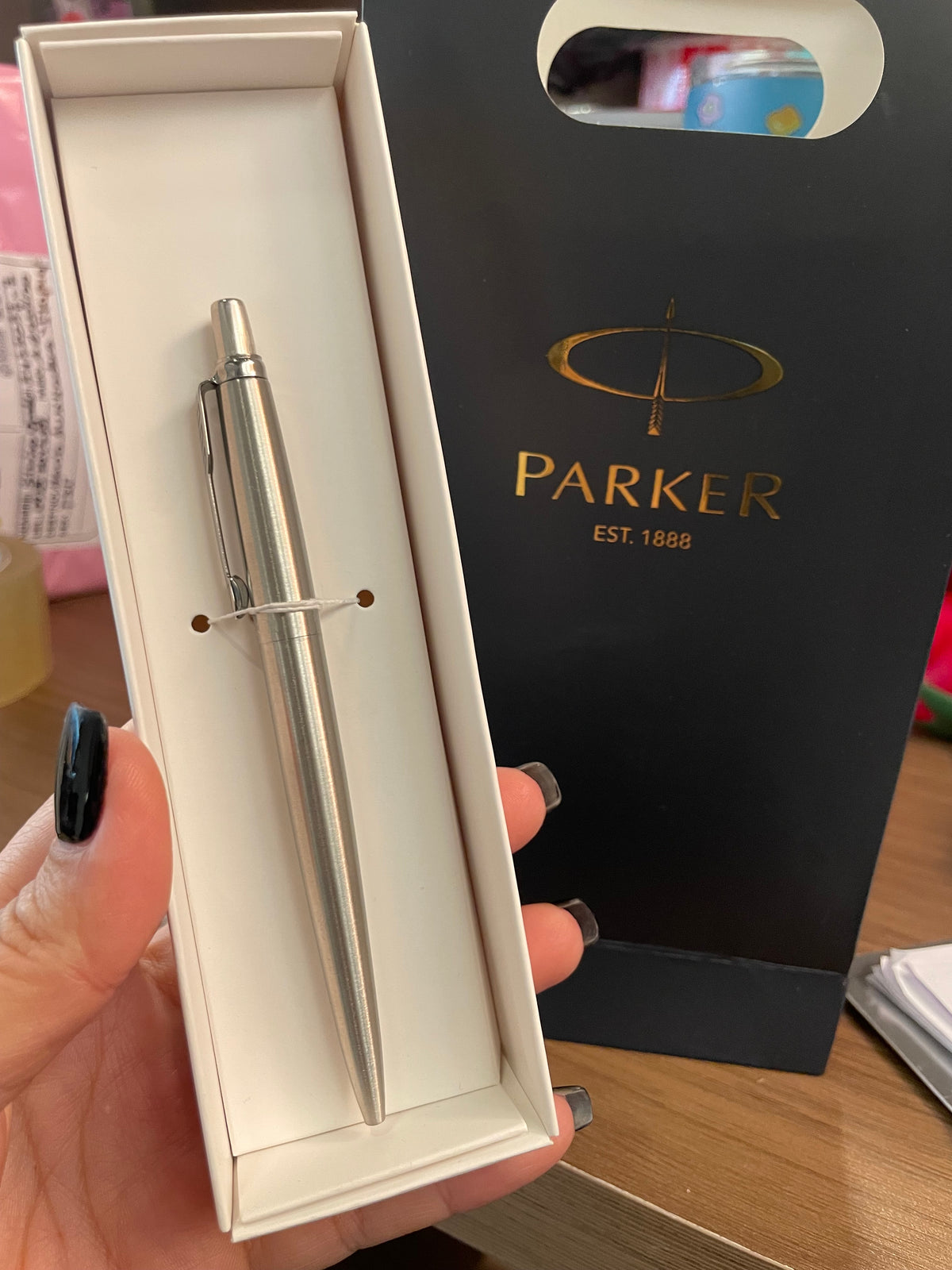 Boligrafo parker color plateado
