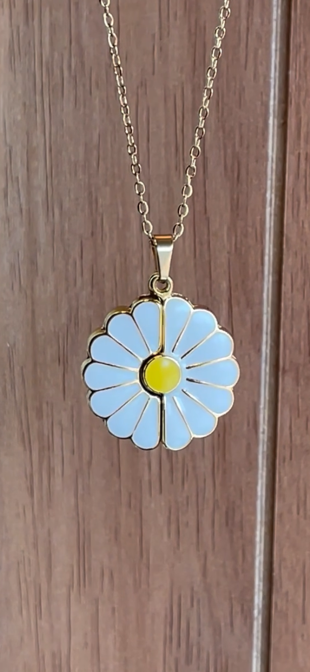 Relicario Margarita 🌼